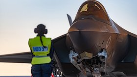 Izraelské stíhačky F-35I Adir při operaci Řvoucí lev proti Íránu (březen 2026).