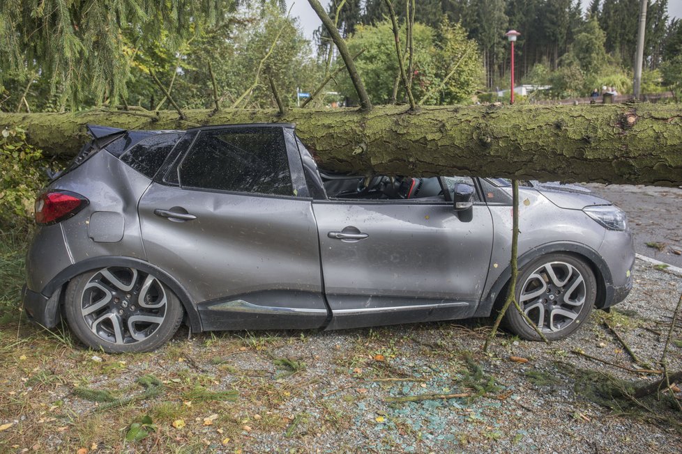 Bouře Fabienne způsobila problémy také v Německu (24. 9. 2018).