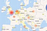 Facebook padal: Uživatelům se nezobrazovaly fotky