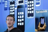 Facebook představil aplikaci Home, prostředí vašeho mobilu změní v sociální síť