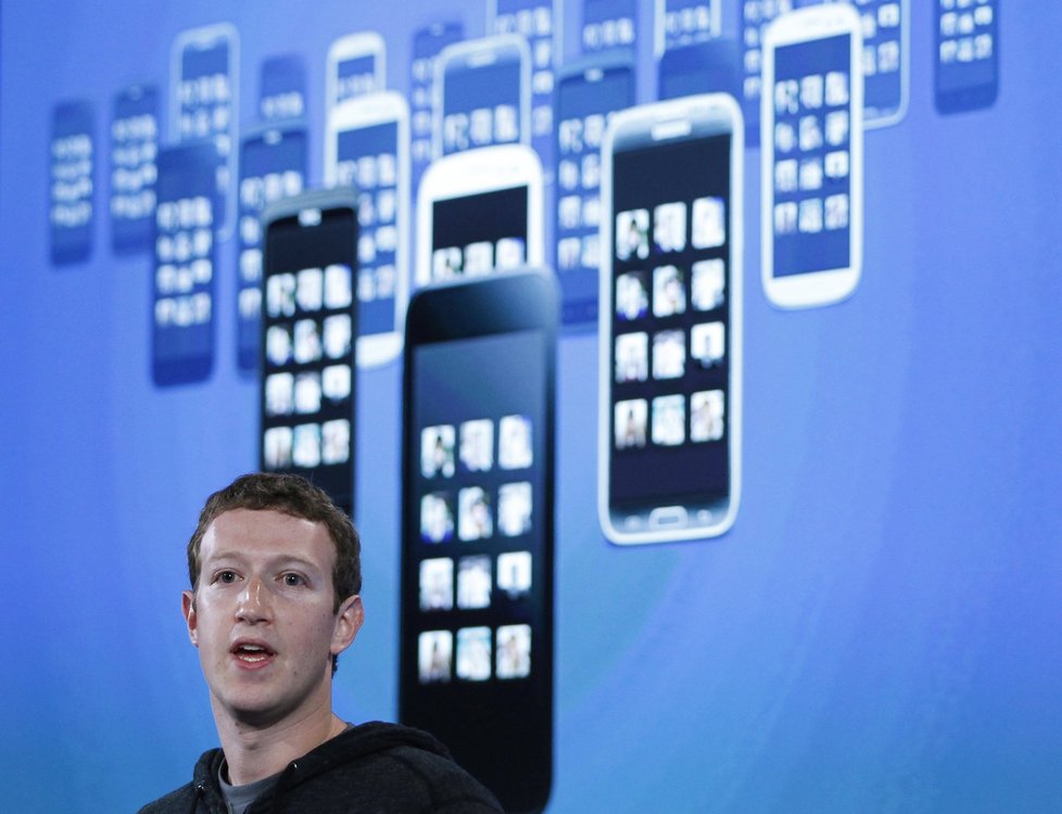 Zuckerberg doufá ve větší implementaci své sociální sítě do mobilů