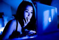 Čína přitvrdila s kontrolou internetu. Stopla služby na obcházení cenzury