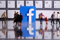 Facebooku unikla data víc než milionu Čechů: Expert řekl, jak si mají účty chránit