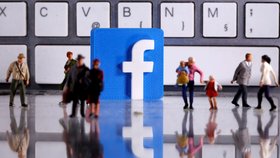 Facebooku unikla data víc než milionu Čechů: Expert řekl, jak si mají účty chránit