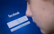 Školačka (16) z Prahy svolala přes facebook mejdan: 60 cizích lidí zdemolovalo dům jejích rodičů!