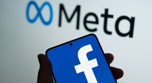 Facebook staví nejrychlejší superpočítač na světě. Zakáže mu internet
