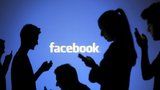 Spor s Facebookem kvůli cenzuře: Ženský klín u soudu!
