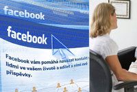 Klinika, psycholog i hambinec: Facebook ví, kde jste, a s informacemi pracuje