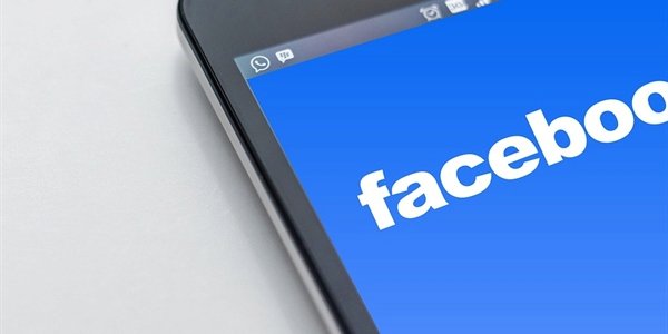 Informace o tom, kolik vyděláváte, chce Facebook použít ve svých reklamních systémech