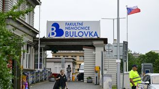Policie navrhla kvůli korupci na Bulovce obžalovat bývalého poslance ODS Šnajdra Policie navrhla kvůli korupci na Bulovce obžalovat bývalého poslance ODS Šnajdra