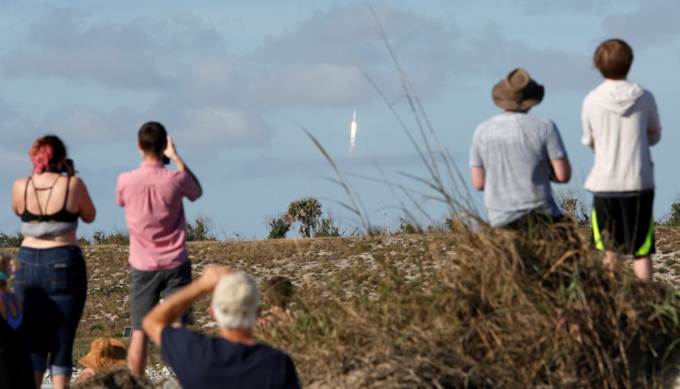 Start rakety Falcon Heavy