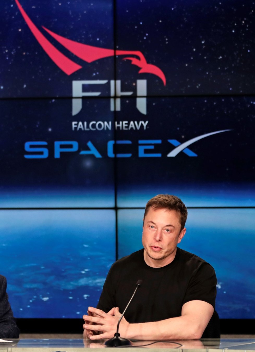 Start rakety Falcon Heavy