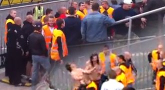 VIDEO: Brno v šoku. Pořadatelé zbili fanouška