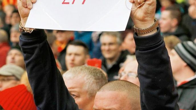 fanoušek považuje cenu vstupného ohlášenou Liverpoolem za hanebnou.