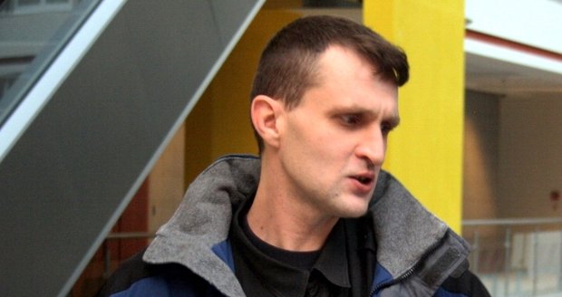 Fantom nemocnic Radek B. (37) dostal za krádeže a podvody čtyři roky vězení