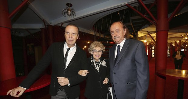 Štefan Margita s maminkou Editou a Františkem Janečkem
