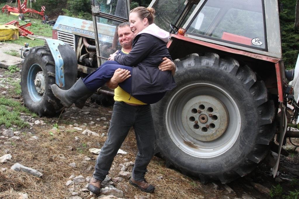 Farmář hledá ženu - námluvy