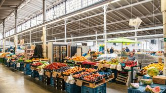 Farmářské ceny zeleniny stagnují, ceny v obchodech rostou