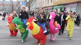 Ulice ovládlo fašankové veselí: Do kostýmů se oblékly tisíce lidí