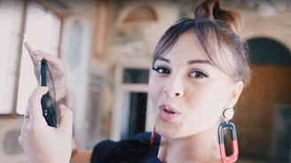 VIDEO: Fotily jsme se zpěvačkou Monikou Bagárovou a těšit se můžete na velkou jarní soutěž!
