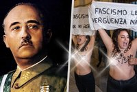 Nahý protest proti fašismu se zvrhnul: Obdivovatel Franka osahával feministky!