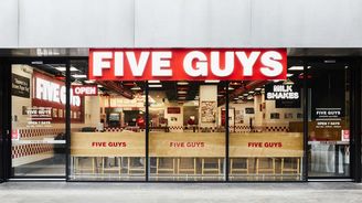 Five Guys má pevné datum otevření. Ceny překonají McDonald’s i KFC Five Guys má pevné datum otevření. Ceny překonají McDonald’s i KFC