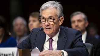 Snížit inflaci bude těžké, řekl šéf Fedu Powell. Připustil výraznější zvyšování sazeb
