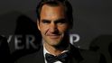 Roger Federer - 128 milionů dolarů. Stejně jako Djokovič dál aktivní, aktuálně v rámci Turnaje mistrů.
