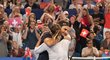 Belinda Benciocvá a Roger Federer - vítězové zatím posledního Hopman Cupu