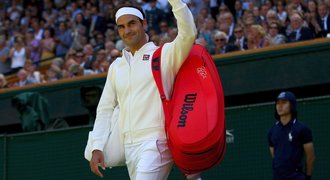 Miliardový reklamní panák Federer. Šokuje vás, kolik si vydělá!