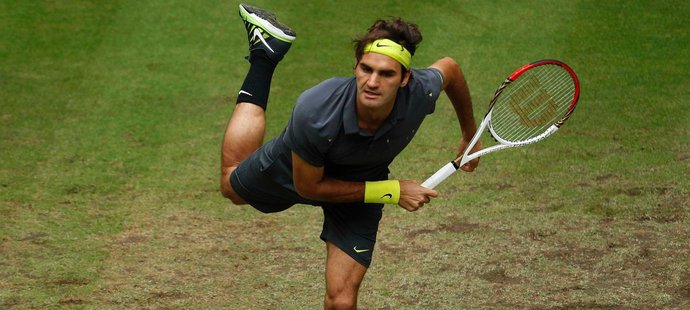 Roger Federer na turnaji v Halle postoupil do finále.