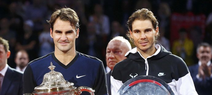 Roger Federer posedmé ovládl turnaj v Basileji