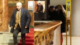 Milovník žen Felix Slováček (78) si nedá pokoj: Přistižen s mladou blondýnkou!