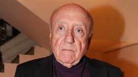 Felix Slováček (82) tři měsíce po smrti Aničky (†29): Kolaps v letadle!