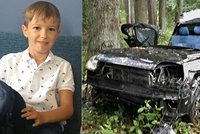 Adam (8) je hrdina! Vylezl z převráceného auta a zraněný se prodral o pomoc