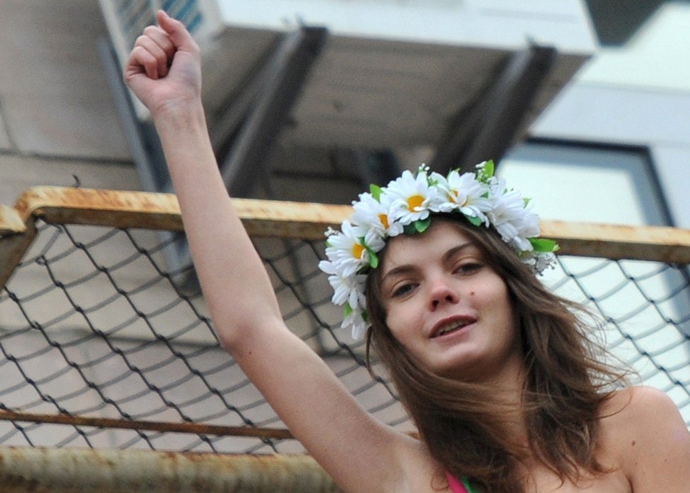 Spoluzakladatelka nahých aktivistek Femen Oksana Šačková spáchala sebevraždu v Paříži