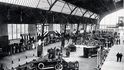 Expozice automobilů v Průmyslovém paláci při Hospodářské výstavě ve dnech 13.–17. května 1921 Expozice automobilů v Průmyslovém paláci při Hospodářské výstavě ve dnech 13.–17. května 1921
