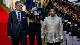 Premiér Petr Fiala (ODS) se na Filipínách setkal s prezidentem Ferdinandem Marcosem mladším (17.4.2023)