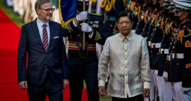 Fiala na Filipínách vzpomínal na Baťu. Prezident ho vítal s poctami, řešili i Tchaj-wan