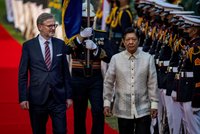 Fiala na Filipínách vzpomínal na Baťu. Prezident ho vítal s poctami, řešili i Tchaj-wan