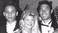 Fergie byla v roce 1993 na svém maturitním plese dokonalá. Až na jednu drobnost, a to že jejím doprovodem byl muž, kterého v roce 2008 odsoudili za ozbrojené přepadení banky. Na této fotografii ale není. 