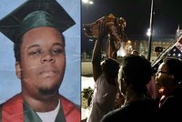 Od smrti černošského chlapce Michaela Browna uběhl rok, ve Fergusonu se konal pochod