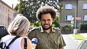 Dominik Feri opustil brány věznice v Teplicích (26. 5. 2026)
