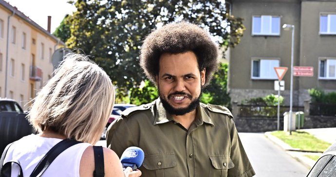 Dominik Feri opustil brány věznice v Teplicích (26. 5. 2026)