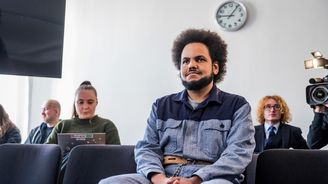 „K žádnému sundání kondomu nedošlo." Dominik Feri u soudu znovu odmítl obžalobu ze znásilnění „K žádnému sundání kondomu nedošlo." Dominik Feri u soudu znovu odmítl obžalobu ze znásilnění