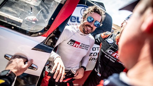 Fernando Alonso: Hvězda Rallye Dakar 2020 první velikosti