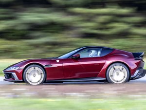 Za volantem Ferrari 12Cilindri Manuale: Iluze, avšak dokonalá