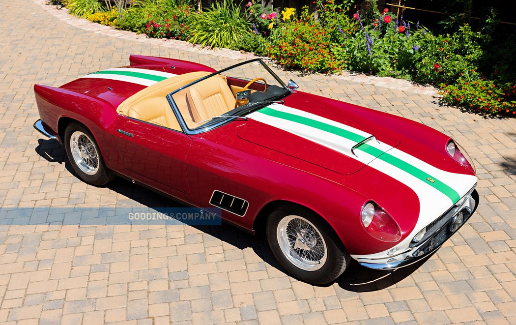 Ferrari 250 GT LWB California Spider Competizione z roku 1959 bylo druhé nejdražší auto dražené v rámci Monterey Car Week. Vydraženo bylo za 10.840.000 dolarů, tedy 253,34 milionu korun.