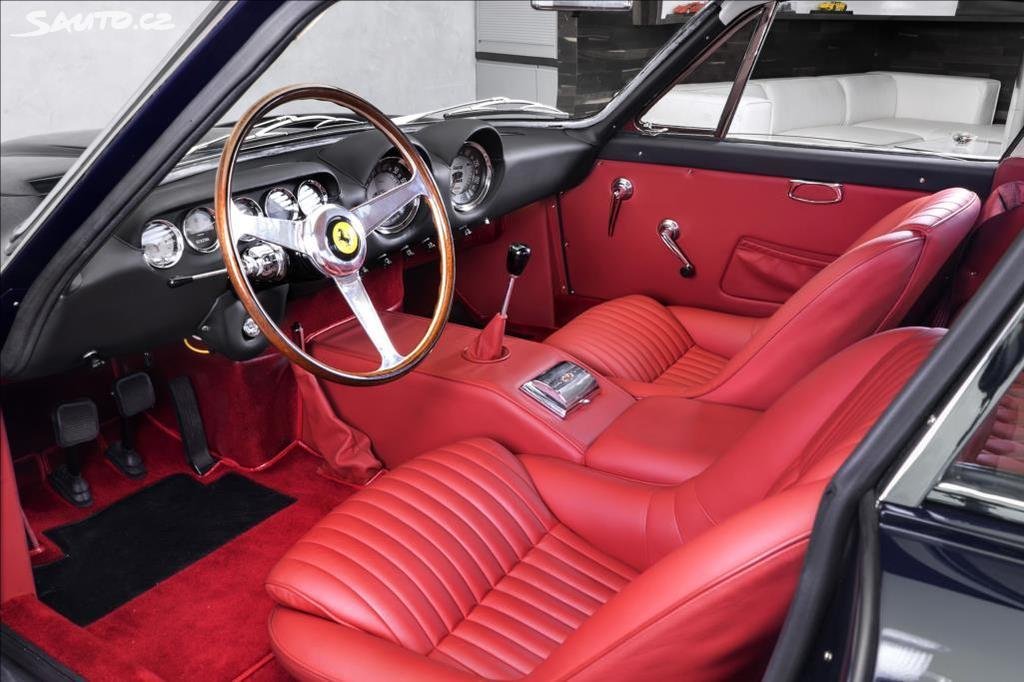 Ferrari 250 GT Lusso