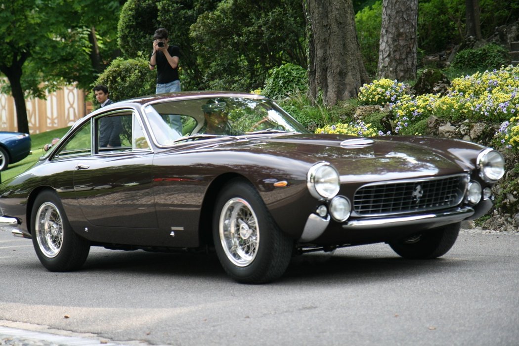 Ferrari 250 GT Lusso